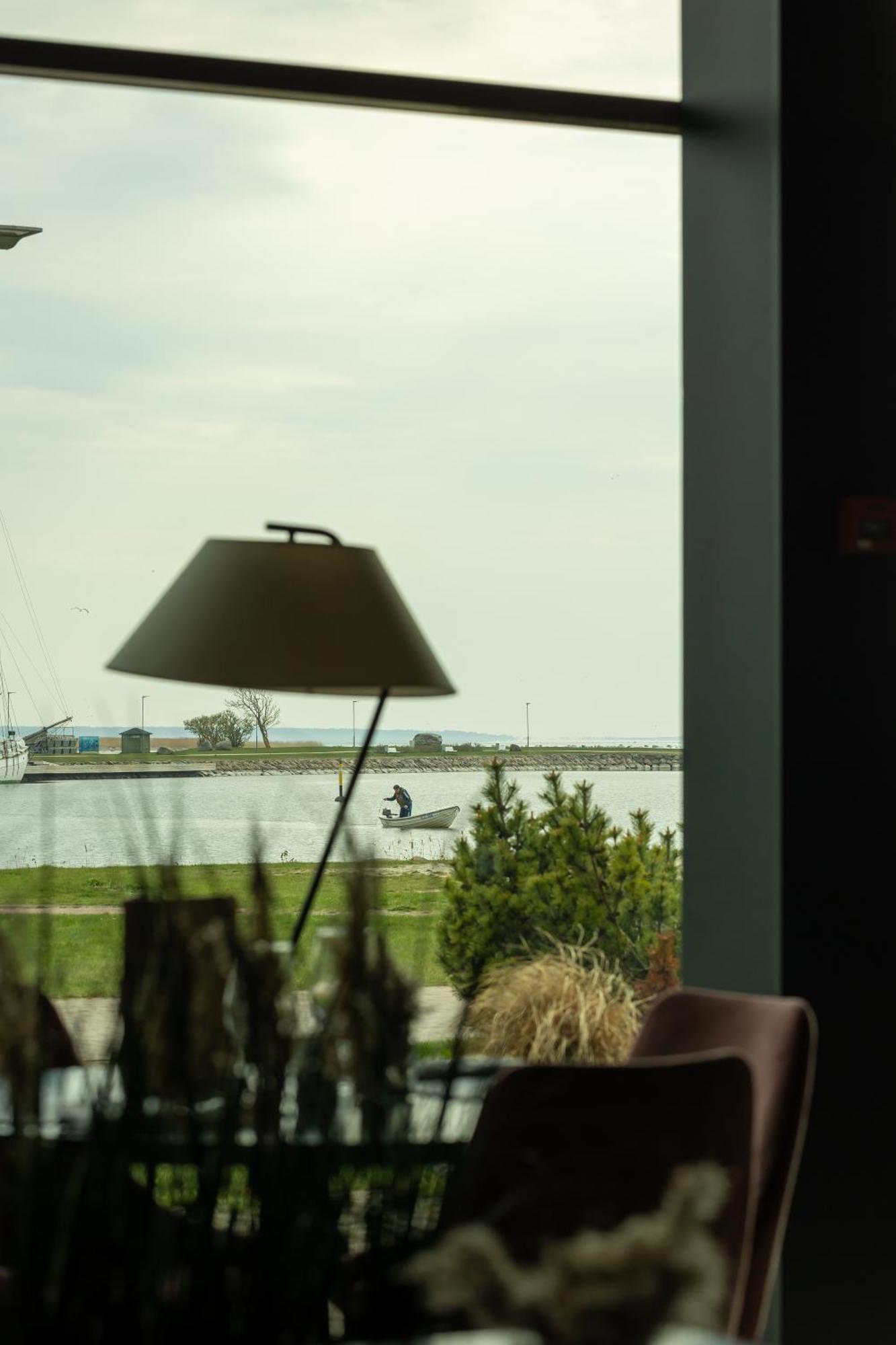 Oe Seaside Suites & Spa Κουρεσάαρε Εξωτερικό φωτογραφία