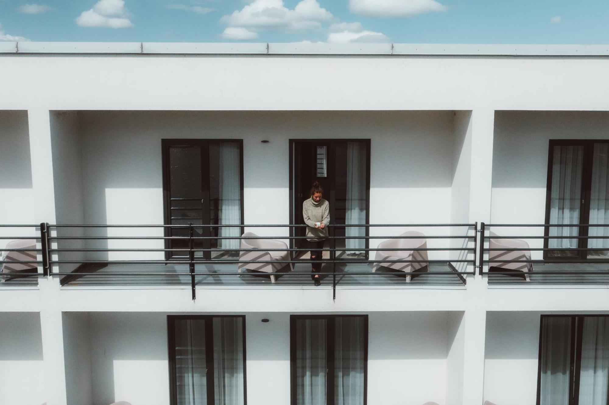 Oe Seaside Suites & Spa Κουρεσάαρε Εξωτερικό φωτογραφία
