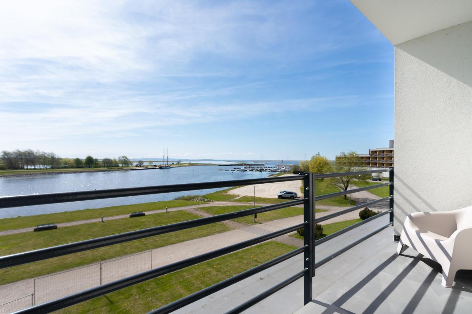Oe Seaside Suites & Spa Κουρεσάαρε Δωμάτιο φωτογραφία