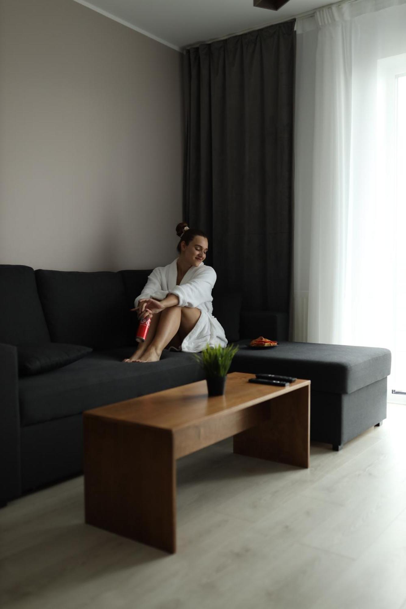 Oe Seaside Suites & Spa Κουρεσάαρε Εξωτερικό φωτογραφία
